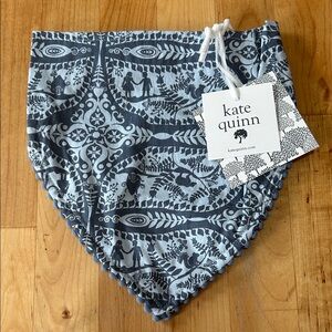 Kate Quinn fauna Pom Pom headband